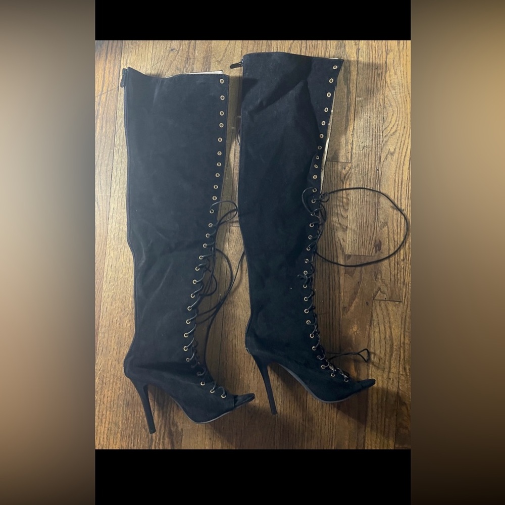 Over The Knee Lace Up Peep Toe Heel Boots Size 40 Festival Party Edgy BikerCore